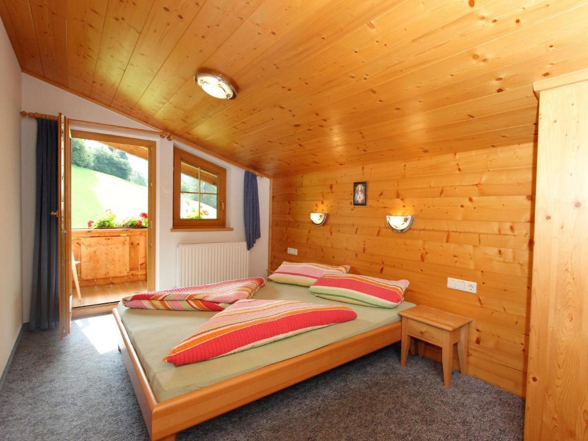 Alpin By Interhome Apartment Hainzenberg